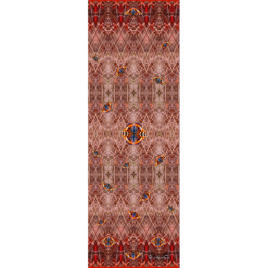 STAE red admiral brown LR Flat