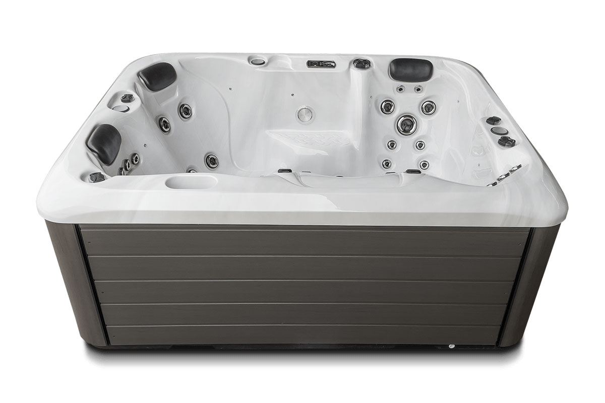 Kouri SS side hot tub